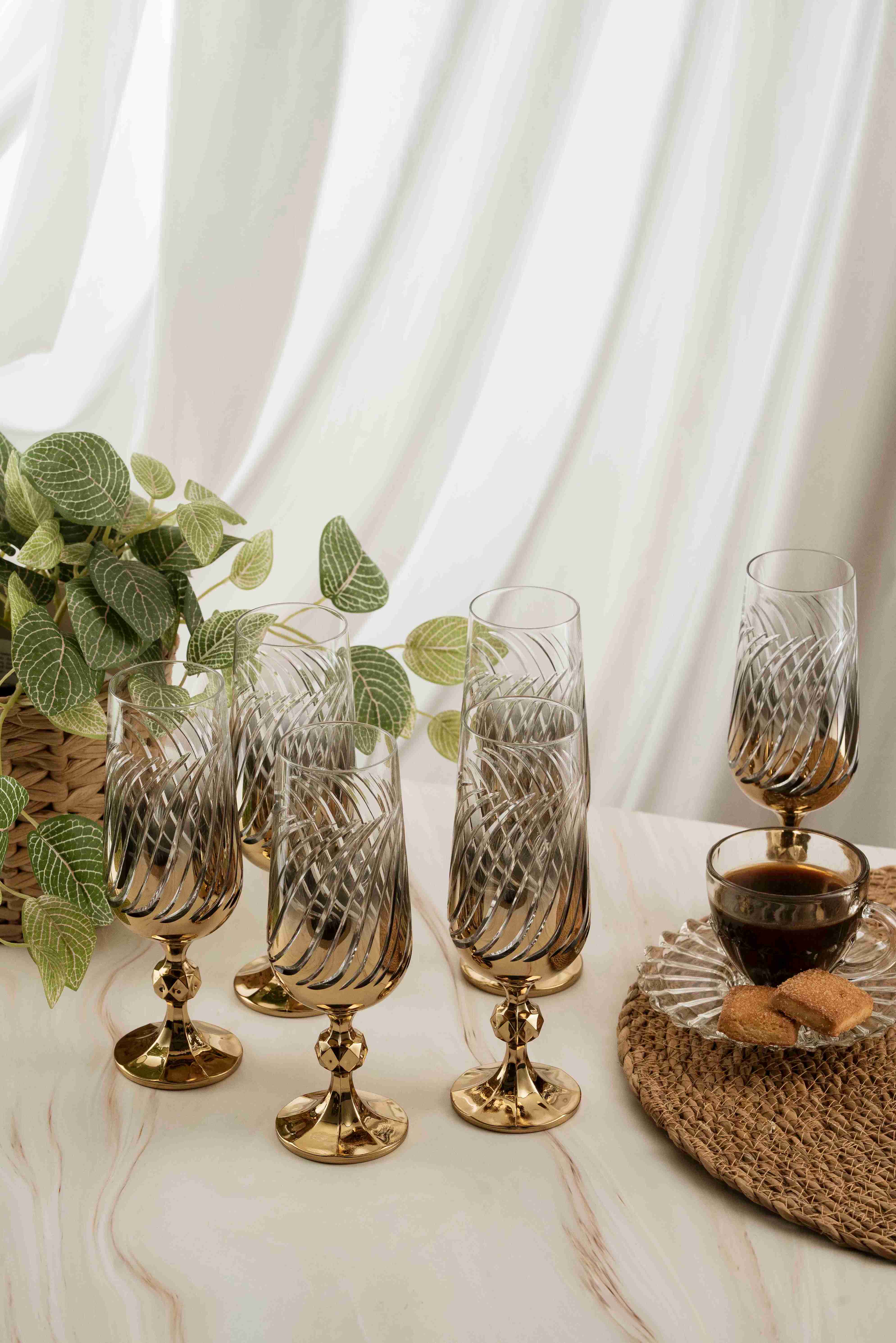 Gold Meltem Crystal Coffee Side 180ml