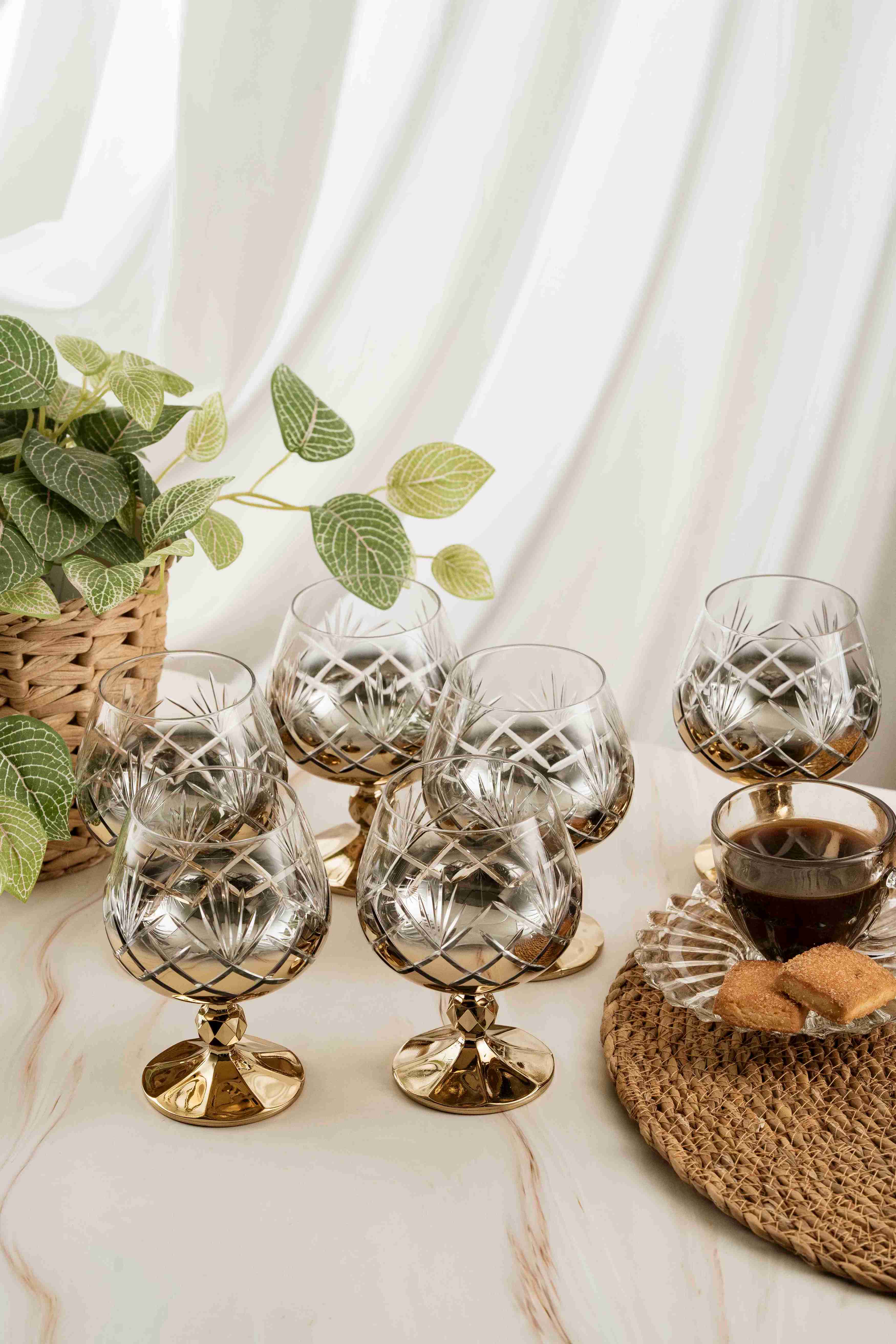 Gold Pineapple Crystal Coffee Side 250ml