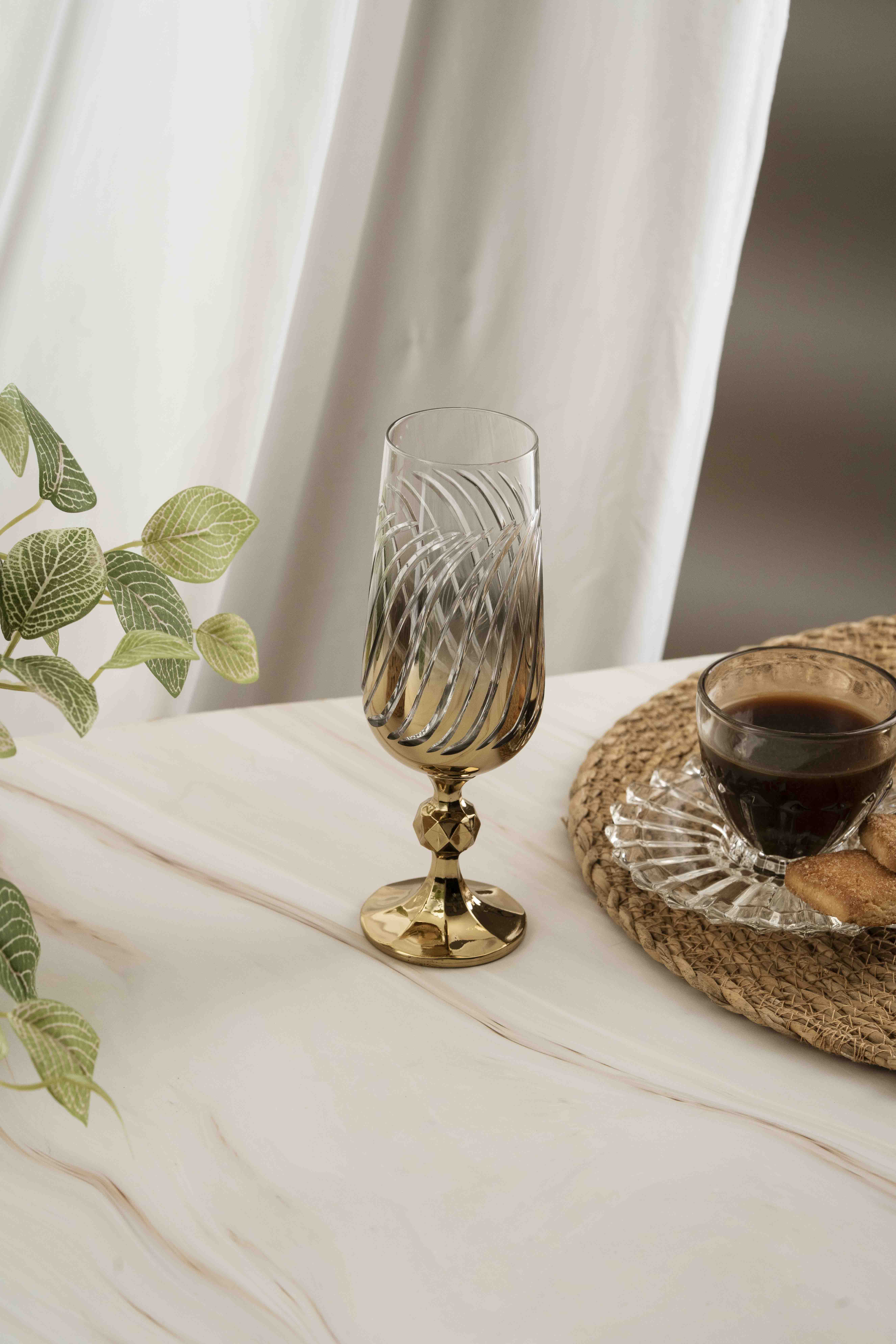 Gold Meltem Crystal Coffee Side 180ml