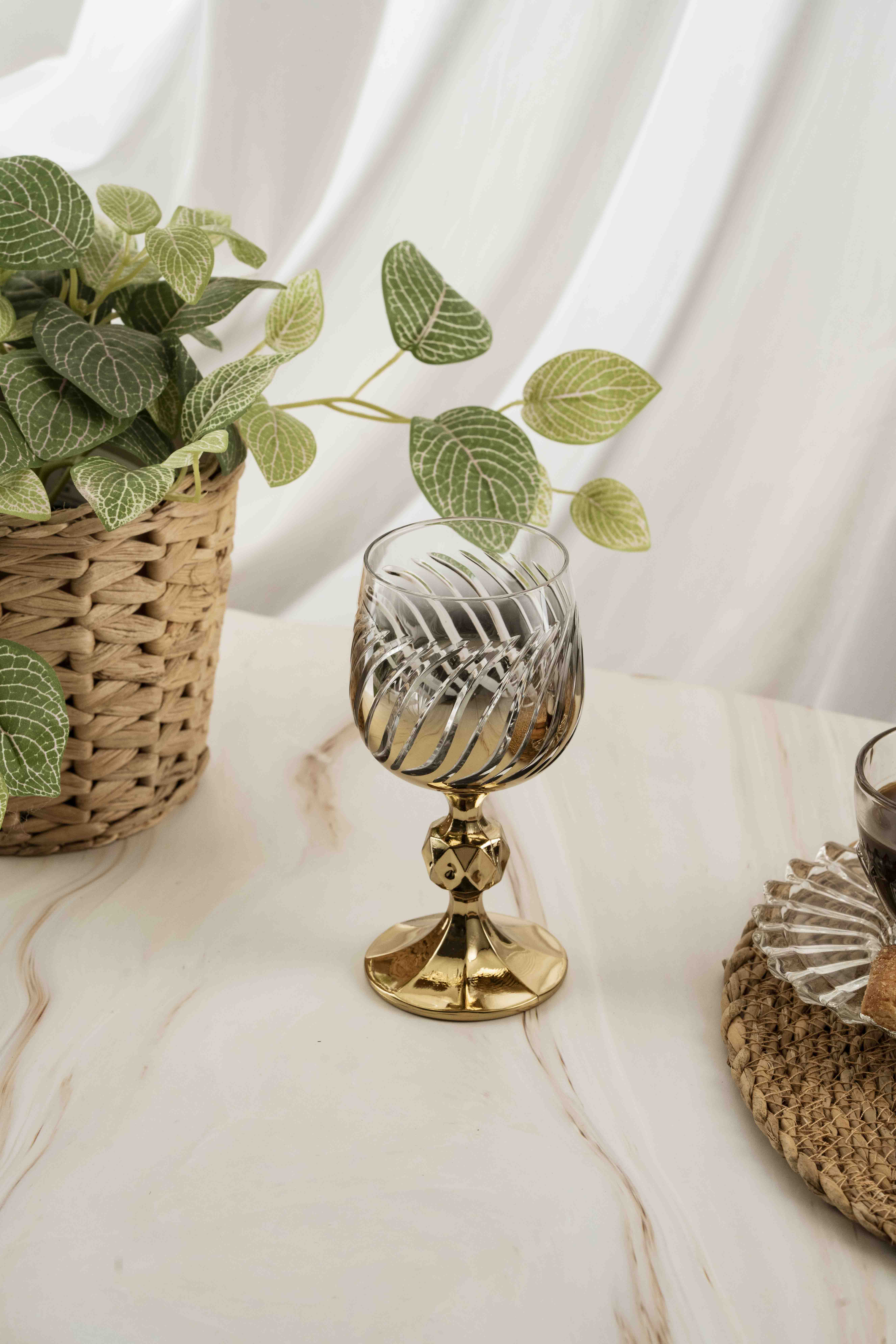 Gold Meltem Crystal Coffee Side 150ml